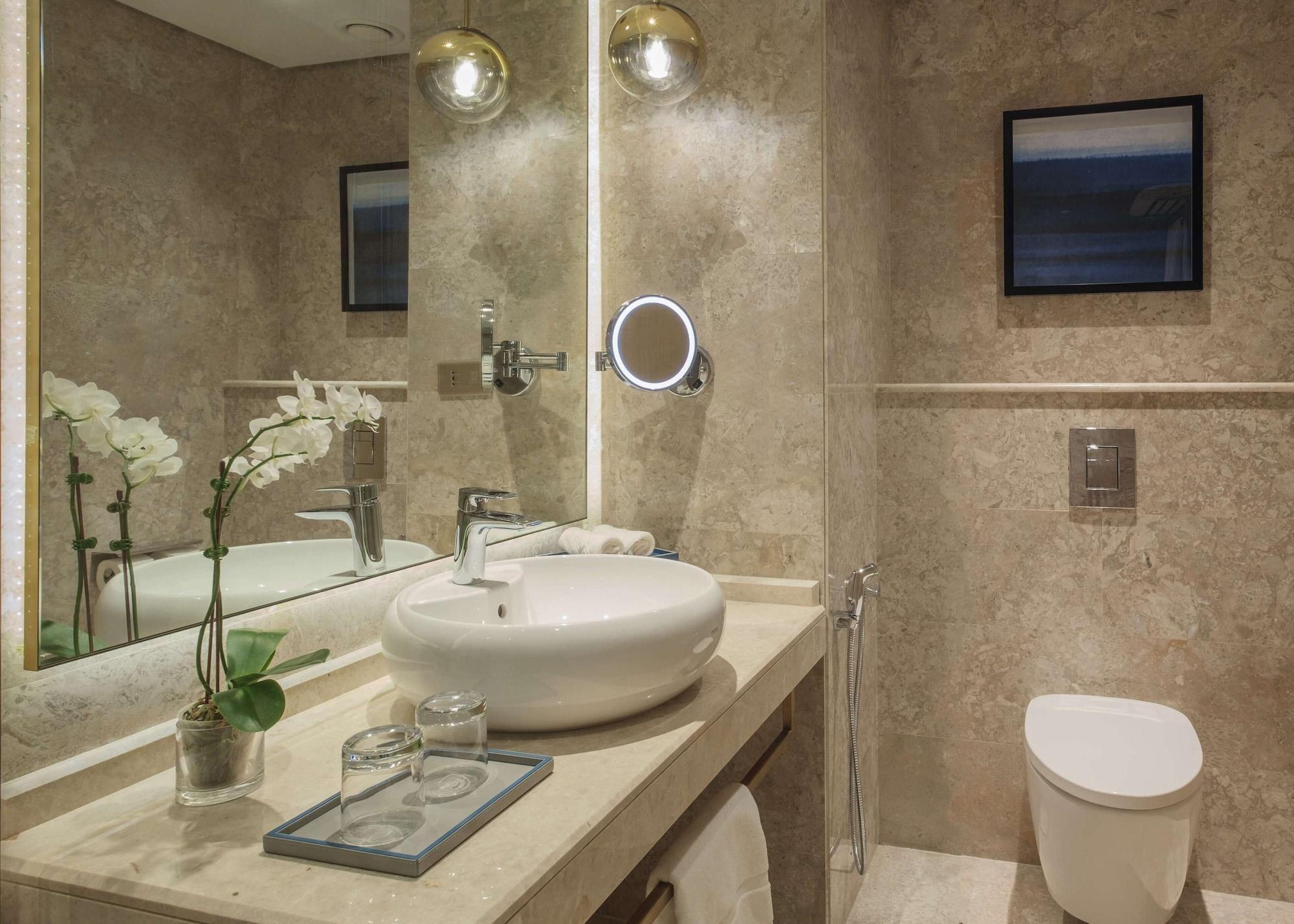 Avani Hotel&suites Maskat